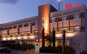 Ibis Granada